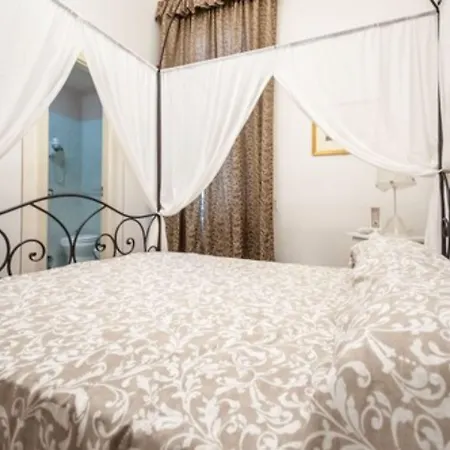 Tower Bed & Breakfast *