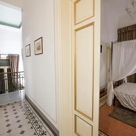 Bed & Breakfast Tower *