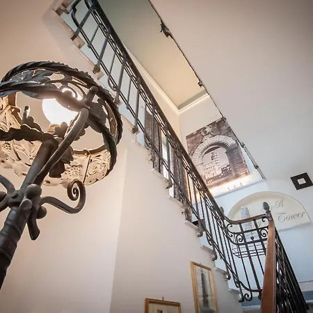 Bed & Breakfast Tower