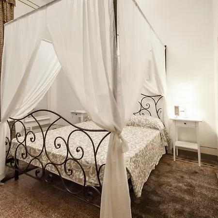 Tower Bed & Breakfast *