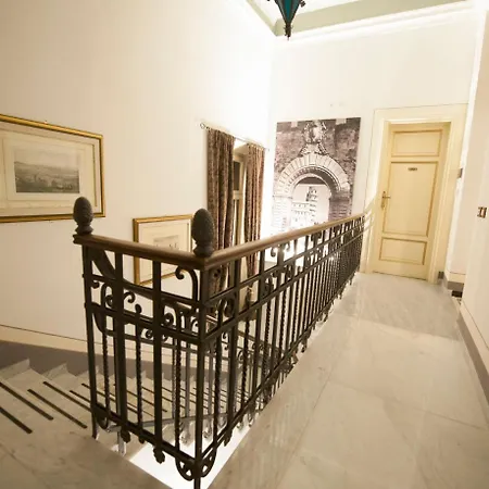 Bed & Breakfast Tower